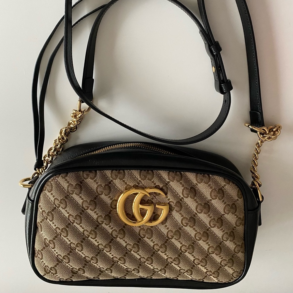 Gucci GG Marmont Small Shoulder Bag